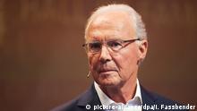 Franz Beckenbauer cumple 75 años: los rostros del Kaiser