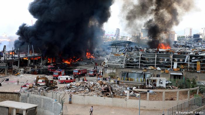 Incendio en el puerto de Beirut.