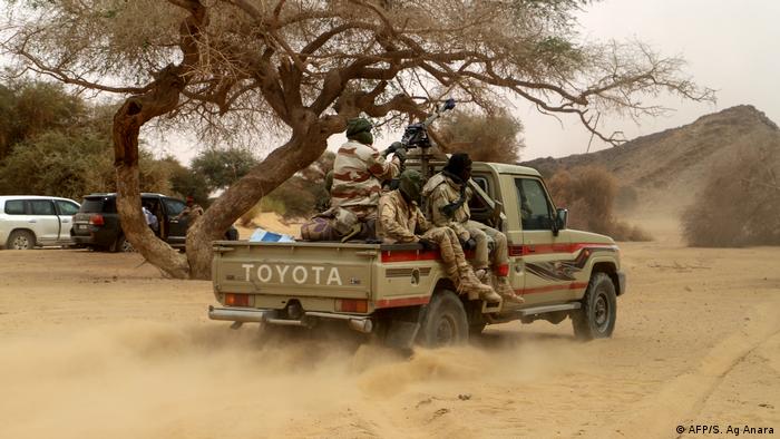Foto simbólica de soldados de Niger en un patrullaje