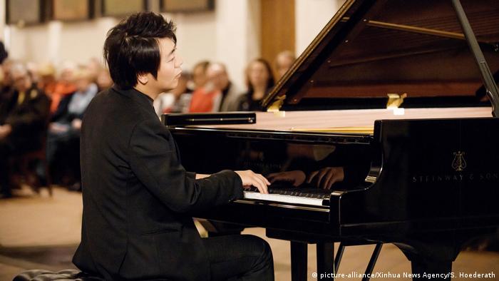 China Pianist Lang Lang