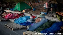 برلين توافق على استقبال 1500 لاجئ من مخيم موريا 