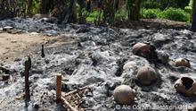 Fresh conflict erupts between members of Konso and Ale communities. Residents at both side told DW that conflict begin last Friday just after two civilians killed by a group of persons . The violence is continuing for fourth days and so far 4 dead and a numbers injuries and villages are totally destroyed with fire. Local officials of Konso Zone and Ale wereda told DW that <<The conflict is highly escalating, seems out of control and remains as it is >>
Autour/Copyright:- Ale Communication Office
Schlagworte:- Äthiopien, Ethiopia, Addis Ababa , Addis Abeba