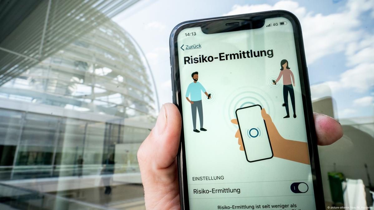 Эффективно ли мобильное приложение против COVID-19? Опыт ФРГ – DW –  19.09.2020