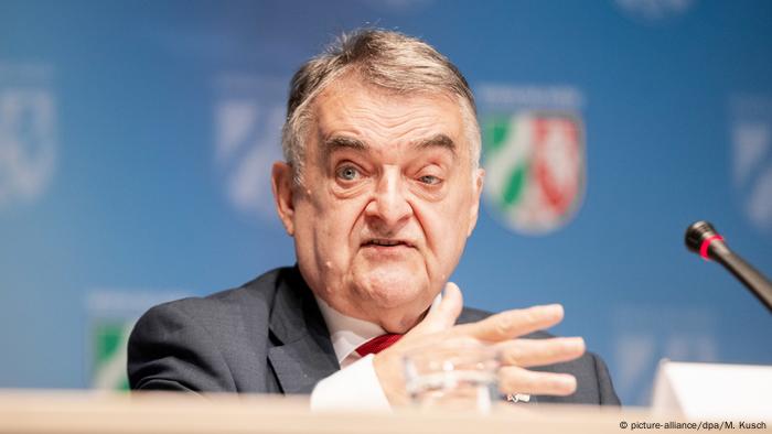 Der Innenminister von Nordrhein-Westfalen, Herbert Reul: Rückschlüsse auf islamistisch motivierte Bedrohung Der Innenminister von Nordrhein-Westfalen, Herbert Reul: Rückschlüsse auf islamistisch motivierte Bedrohung