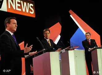 英国三大政党候选人电视辩论