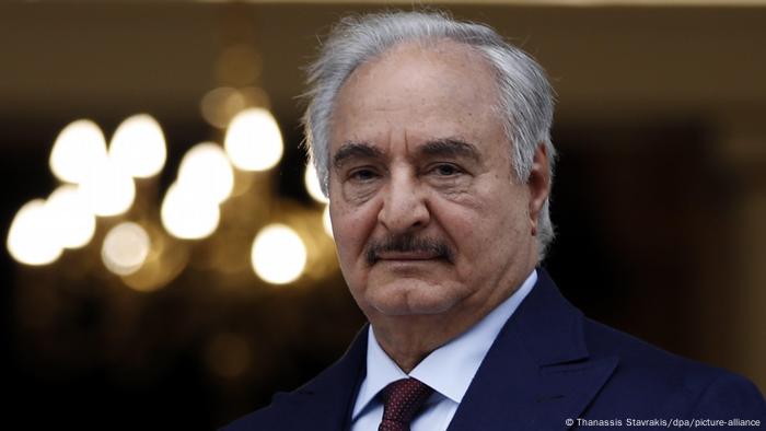 Halife Hafter Devlet Başkanlığına soyunuyor