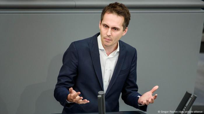 Sven Christian Kindler, portavoz del partido Los Verdes en el Parlamento alemán.