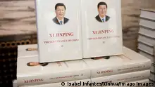 (180412) -- LONDON, April 12, 2018 -- Photo taken on April 11, 2018 shows a set of books of the multilingual versions of the second volume of Xi Jinping: The Governance of China at the launch ceremony in London, Britain. The book was launched in London Wednesday. ) (psw) BRITAIN-LONDON-XI JINPING-BOOK ON GOVERNANCE-LAUNCH IsabelxInfantes PUBLICATIONxNOTxINxCHN 