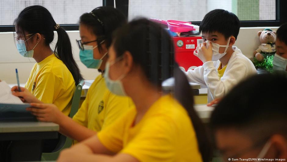 香港教育局發布《香港國家安全教育課程框架》，從小學到高中的學生得學習「國家安全教育」。（資料圖片）