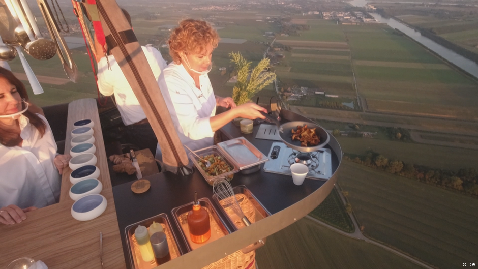 Culinary heights a restaurant in a hot air balloon DW 09/26/2020