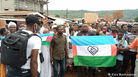 A group of separatists holding a Western Togoland flag