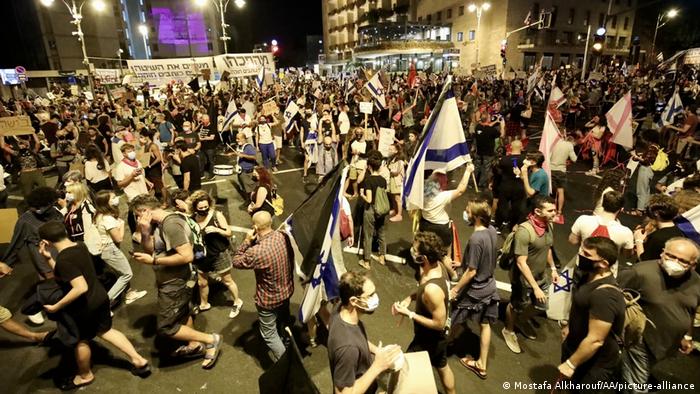 An anti-Netanyahu protest in Jerusalem