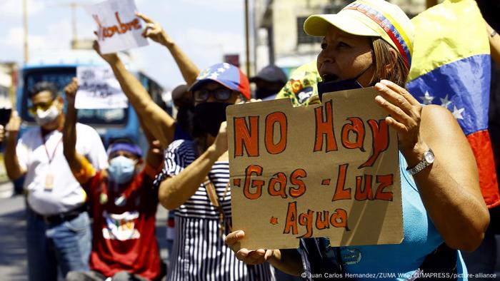 Protestas por falta de servicios como electricidad y agua en Carabobo, Venezuela. (Archivo).