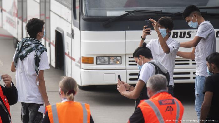 Deutschland Migranten aus Moria landen in Hannover Deutschland Migranten aus Moria landen in Hannover