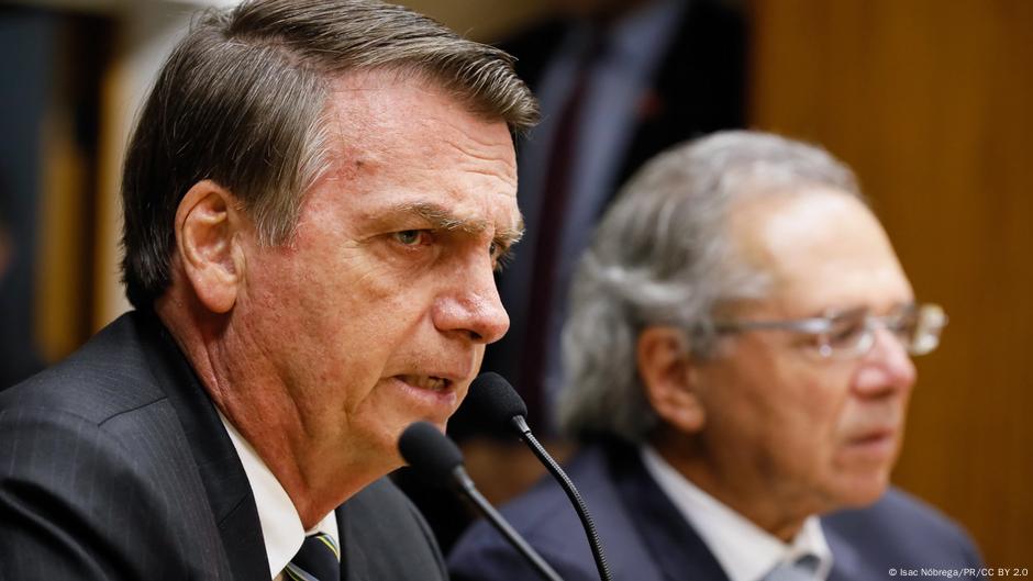 Após críticas, Bolsonaro revoga decreto sobre privatização de UBS