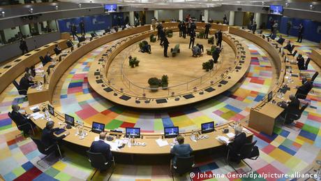 Πανάκεια η επιβολή κυρώσεων ή μήπως όχι;