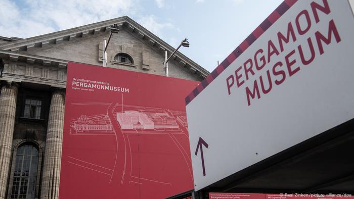 Vandalismus Auf Berliner Museumsinsel Uber 60 Kunstwerke Beschadigt Kultur Dw 21 10 2020