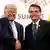 Trump aperta a mão de Bolsonaro