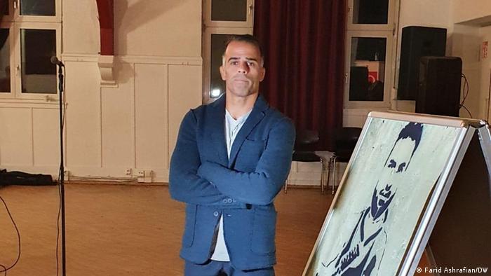 وحید سرلک در مراسم یادبود نوید افکاری در فرانکفورت