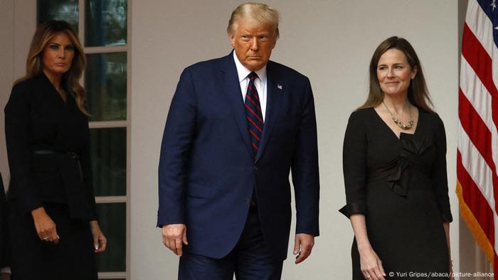 US — Washington: Melania Trump, Donald Trump and Amy Coney Barrett