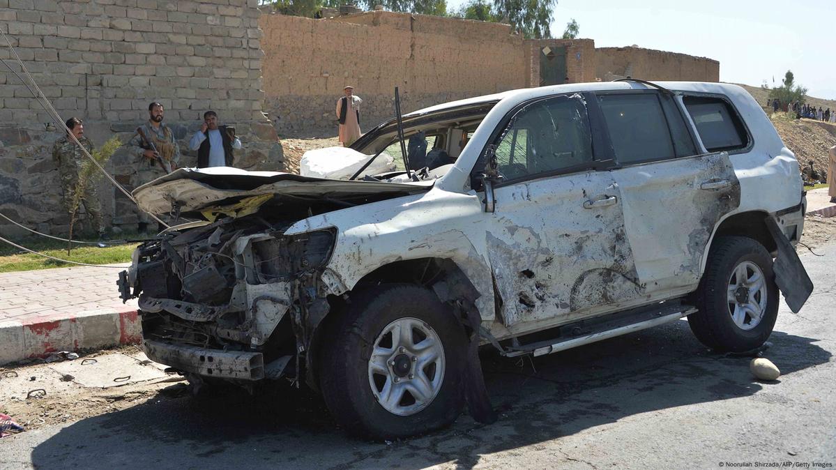 Tote bei Selbstmordanschlag in Afghanistan DW 05.10.2020
