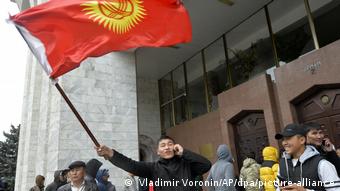 Протесты в Бишкеке после парламентских выборов 2020 года, приведшие к смене власти