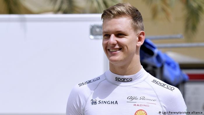 Mick Schumacher tratará de emular las glorias de su padre en el automovilismo