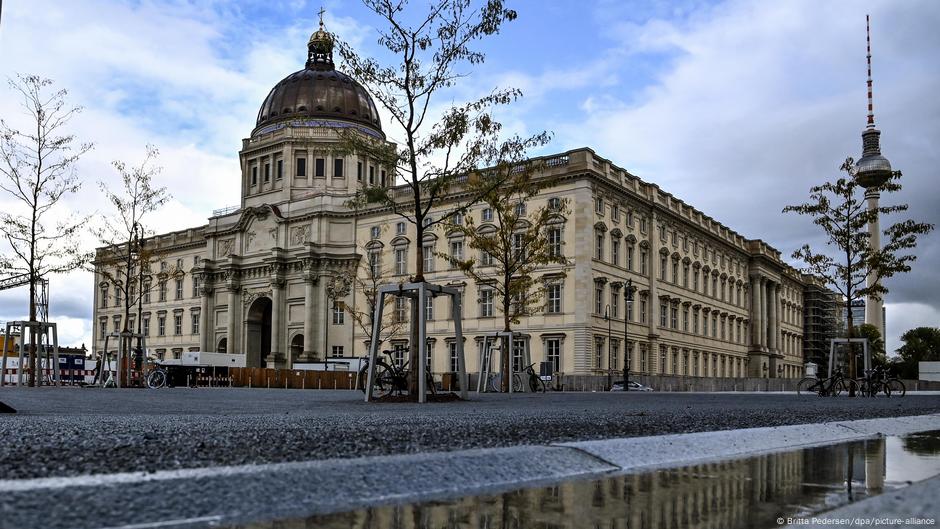 Das Humboldt Forum - Ein Schloss für Berlin und die Welt?