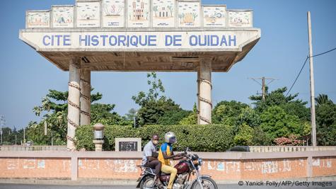 La ville de Ouidah, au Bénin, restaure ses monuments de l'époque douloureuse La ville de Ouidah, au Bénin, restaure ses monuments de l'époque douloureuse
