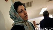 File Picture dated June 25, 2007 shows Iranian opposition human rights activist, Narges Mohammadi, at the Defenders of Human Rights Center in Tehran. - Mohammadi an aide to Iranian Nobel peace winner Shirin Ebadi has been arrested before the anniversary of Iran's disputed presidential election, Ebadi's rights groups said on June 11, 2010. (Photo by BEHROUZ MEHRI / AFP)