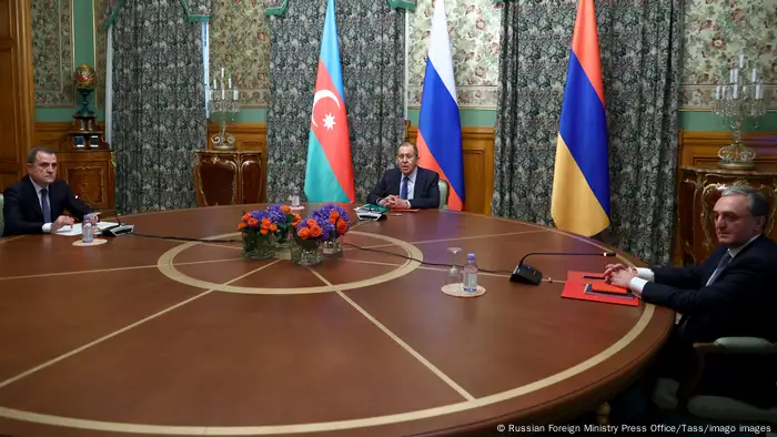 Moskau Gespräche zwischen Armenien und Aserbaidschan über Berg-Karabach | Außenminister
