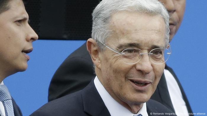 Colombian Court Releases Ex President Alvaro Uribe From House Arrest News Dw 10 10 2020