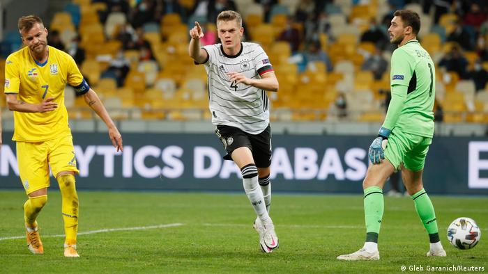 Nations League: Germany labor to victory in Ukraine | Sports| German  football and major international sports news | DW | 10.10.2020