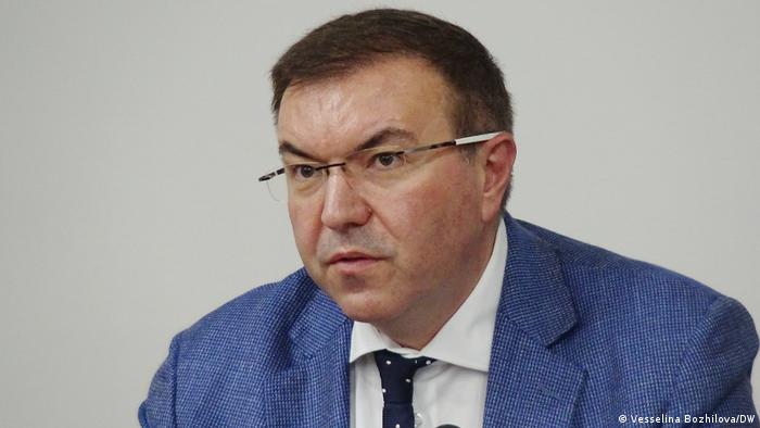 Министърът на здравеопазването проф. д-р Костадин Ангелов