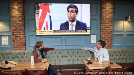 Μ.Βρετανία: Ενισχύσεις 5 δισ., φόροι 6 δισ.