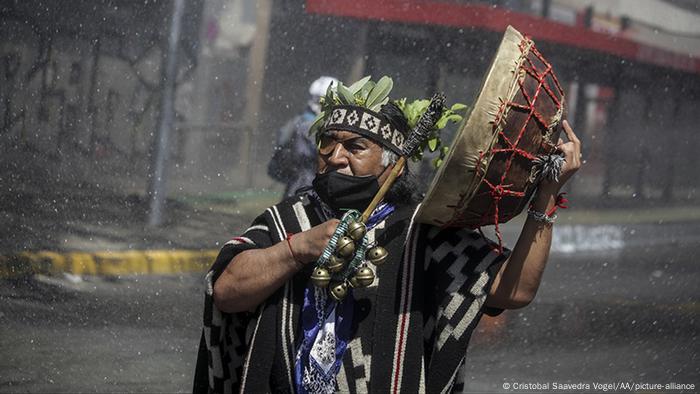 Chile I Proteste gegen Kolonialisierung