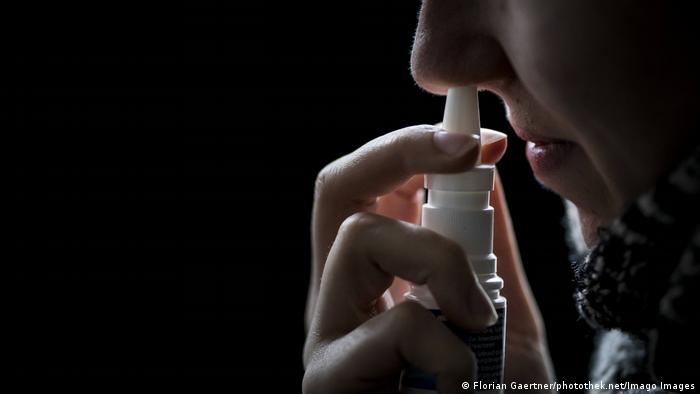 Una vacuna nasal contra el COVID podría estar en el horizonte.