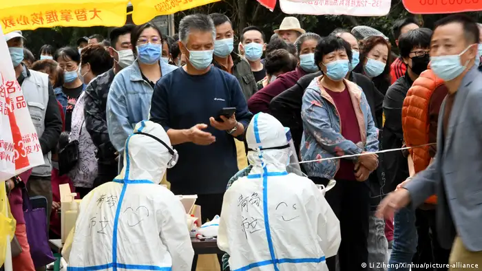 China Qingdao Coronavirus Massentest