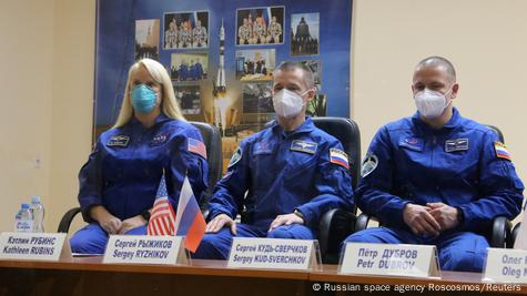 Russian US crew blasts off to ISS DW 10 14 2020