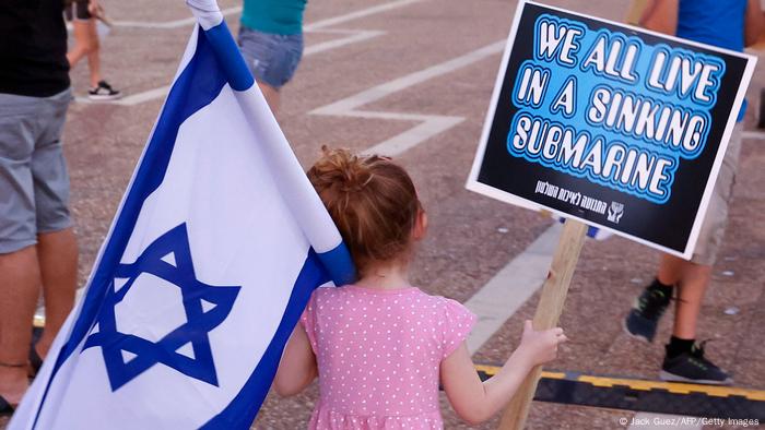 Israel I Corona-Proteste in Tel Aviv (Jack Guez/AFP/Getty Images) Israel I Corona-Proteste in Tel Aviv (Jack Guez/AFP/Getty Images)