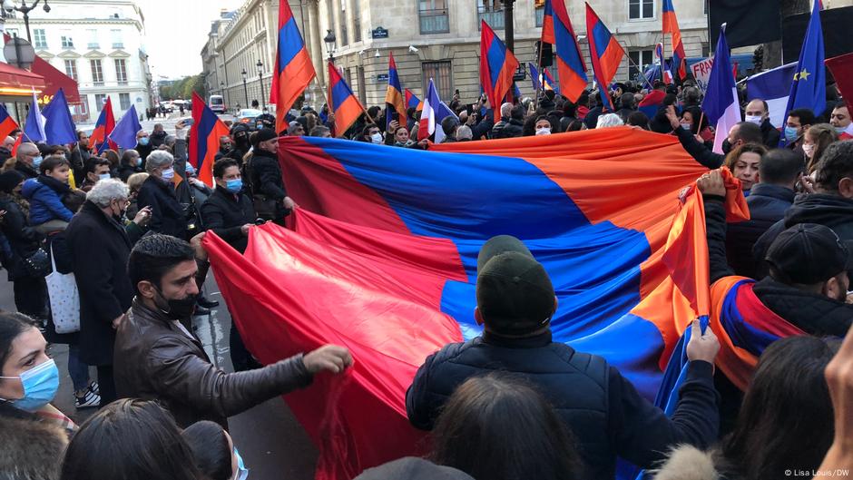 Armenians in France plea for Nagorno-Karabakh intervention