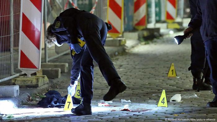 Dresdner Messerattacke War Vermutlich Terroranschlag Aktuell Deutschland Dw 21 10 2020