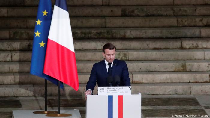 Frankreich | Paris | Macron bei der Gedenkzeremonie für den Lehrer Samuel Paty 21.10.2020 (Francois Mori/Pool/Reuters)
