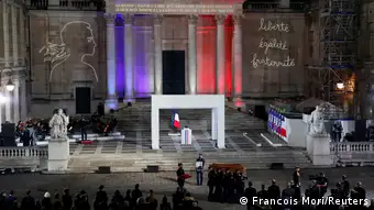 Frankreich | Paris | Macron bei der Gedenkzeremonie für den Lehrer Samuel Paty 21.10.2020