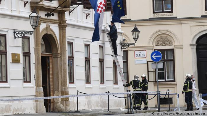 Kroatien Angriff auf Polizisten vor Regierungsgebäude in Zagreb