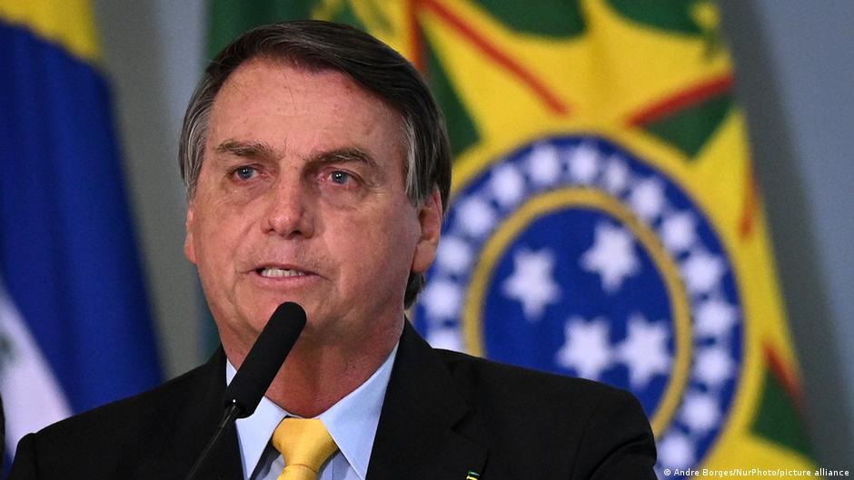 Bolsonaro afirma que, si depende de él, “habrá Copa América en Brasil”