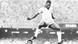Sur cette photo d'archive d'août 1969, le Brésilien Pelé marque un but devant le gardien de but du Venezuela, Fabrizio Fasano, à Rio de Janeiro, au Brésil. Sur cette photo d'archive d'août 1969, le Brésilien Pelé marque un but devant le gardien de but du Venezuela, Fabrizio Fasano, à Rio de Janeiro, au Brésil.