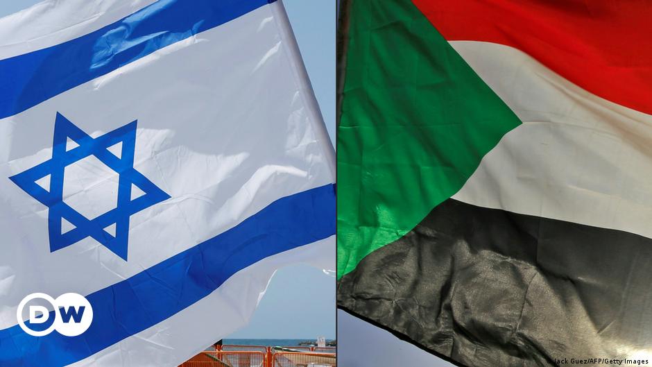 منذ إعلان التطبيع أول وفد إسرائيلي يزور السودان أخبار Dw عربية أخبار عاجلة ووجهات نظر من جميع أنحاء العالم Dw 23 11 2020