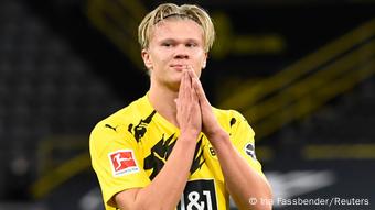 Deutschland Bundesliga - Borussia Dortmund v Schalke 04 | Erling Haaland