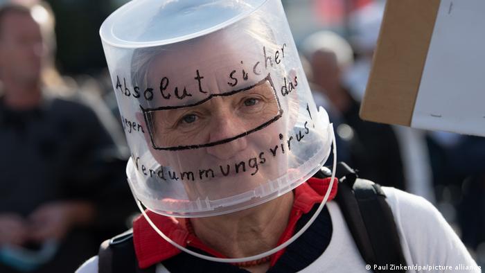 Deutschland Berlin Demonstrationen aus Protest gegen Corona-Auflagen (Paul Zinken/dpa/picture alliance)